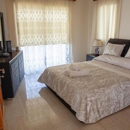 Villa Paradise Paphos Exterior photo