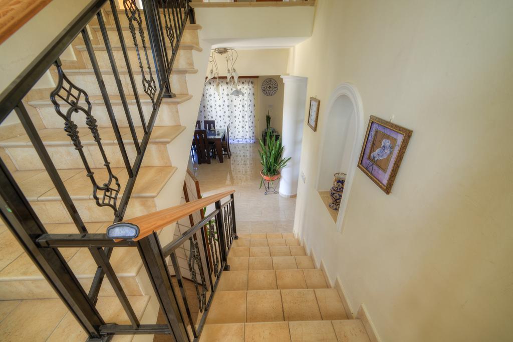 Villa Paradise Paphos Room photo