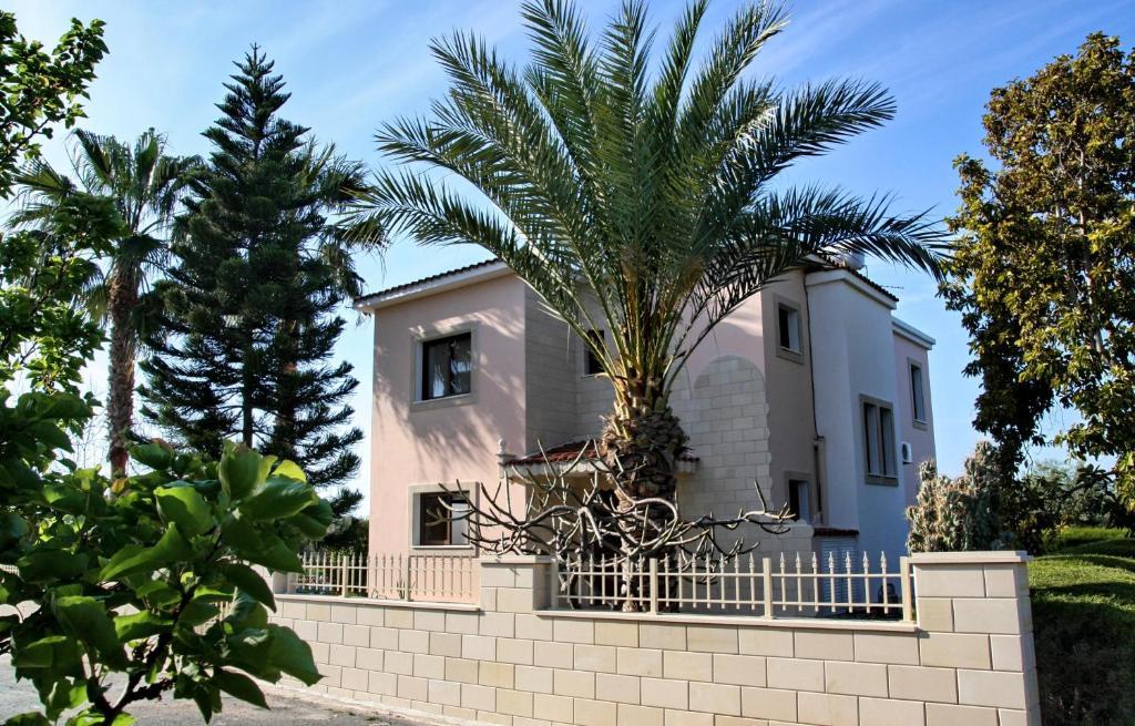 Villa Paradise Paphos Exterior photo